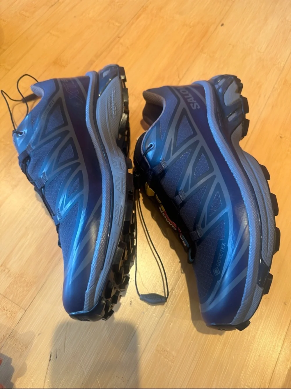 Salomon XT-6 GTX Trail Shoes - Black with Blue, Yellow, Red Accents NWT